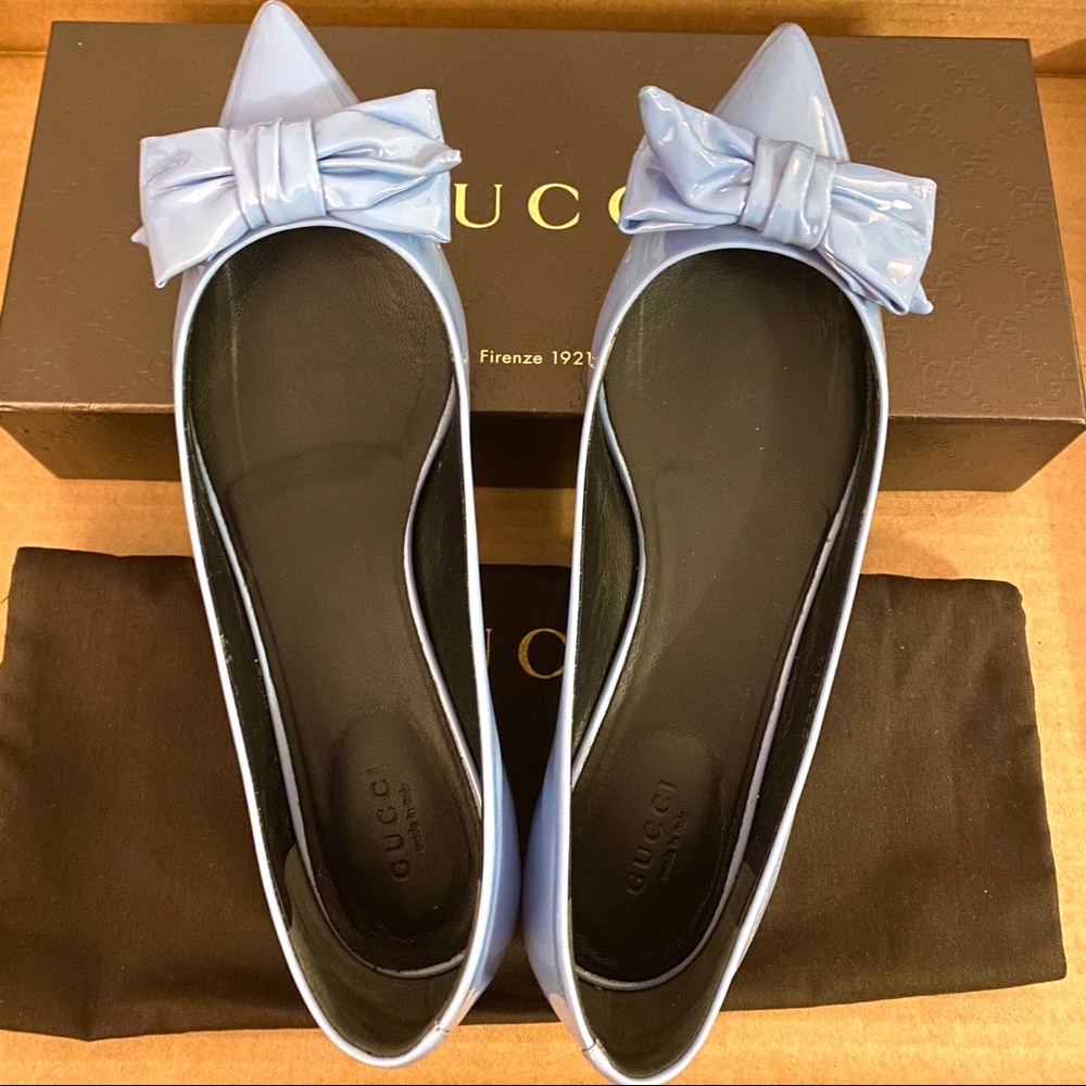Gucci light blue patent leather ballerina flats